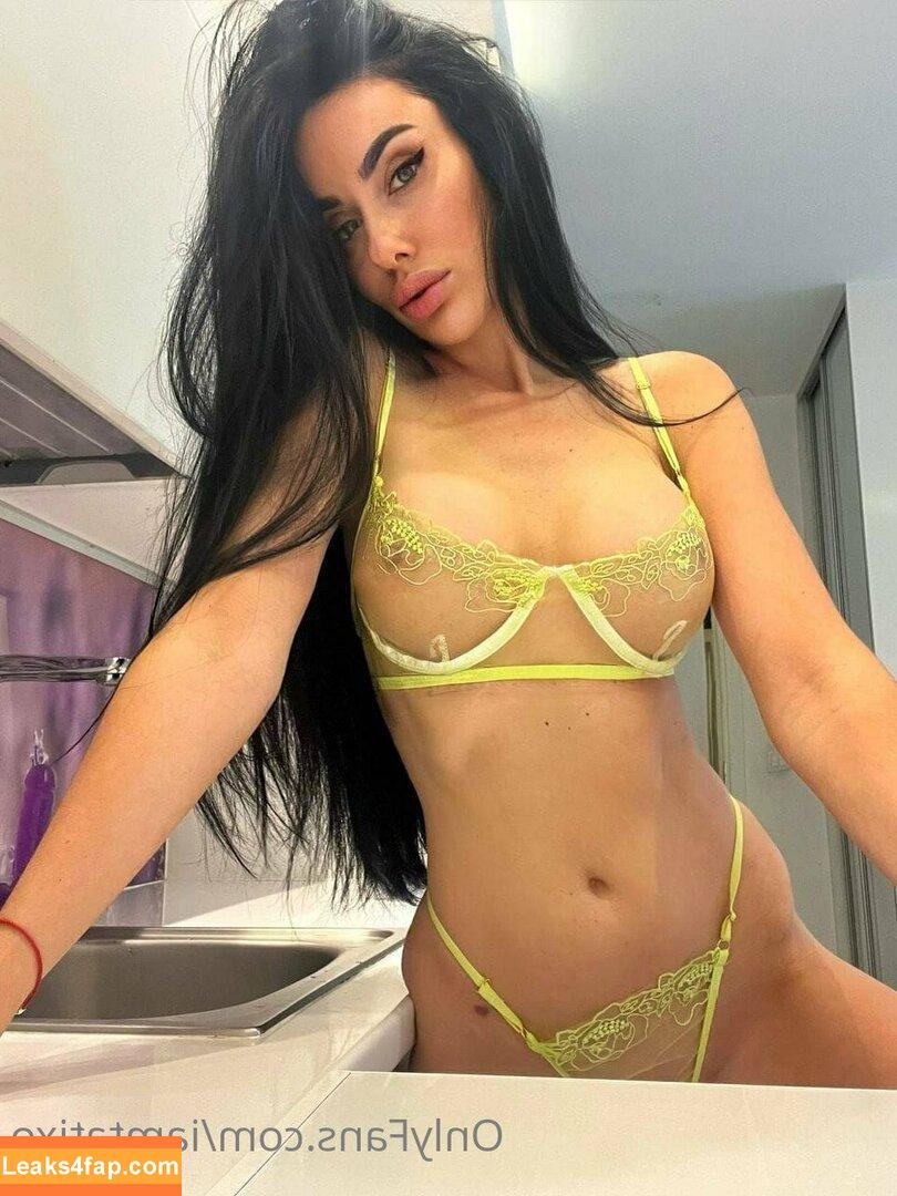 iamalinaxo / iamalinaaa leaked photo photo #0100