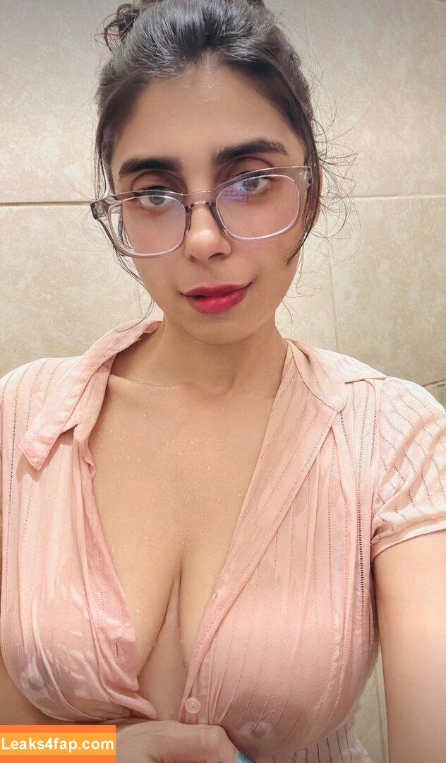 iamaqsapervaiz /  leaked photo photo #0024
