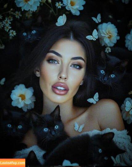 iamcarolinafox /  leaked photo photo #0006