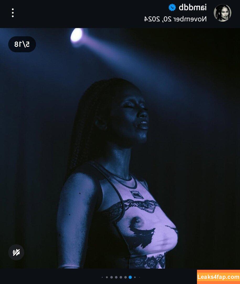 Iamddb / Diana De Brito / beeechimblind / iam_ddb leaked photo photo #0055
