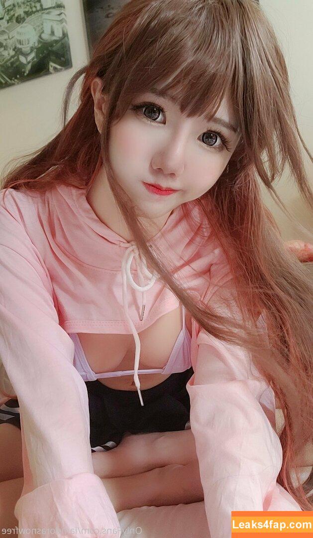 iamdorasnowfree / iamdorasnow leaked photo photo #0018