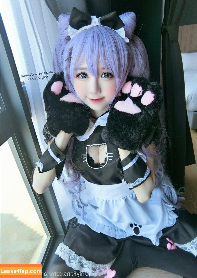 iamdorasnowfree / iamdorasnow leaked photo photo #0036