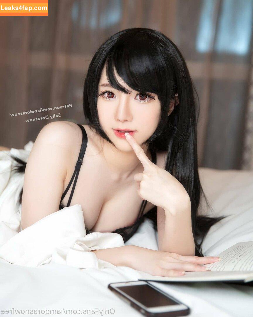 iamdorasnowfree / iamdorasnow leaked photo photo #0083