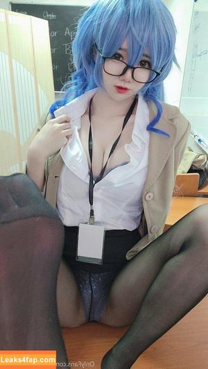 iamdorasnowfree photo #0109