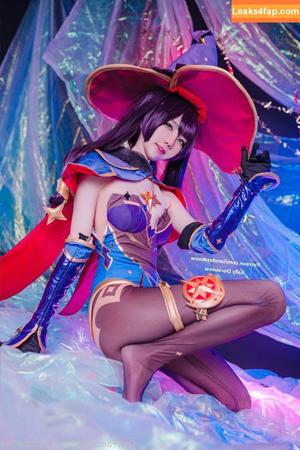 iamdorasnowfree photo #0117