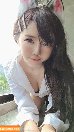 iamdorasnowfree photo #0162