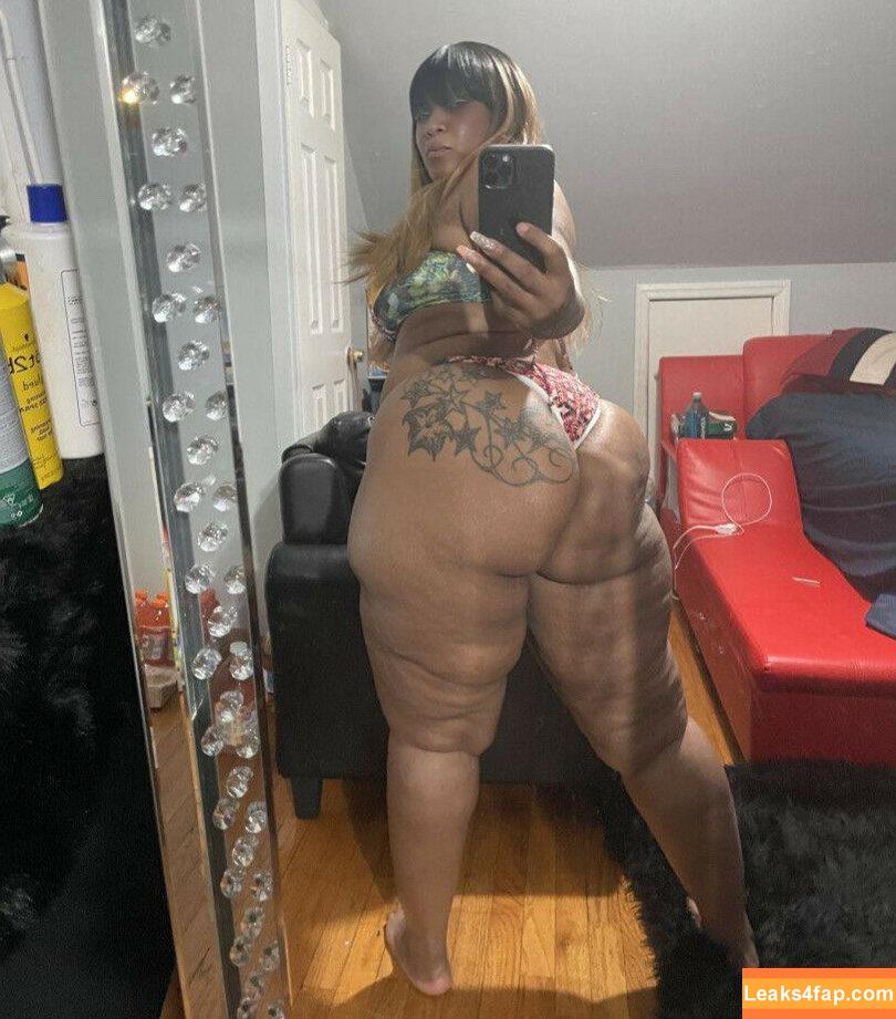 iameboney35 / eboneythebody leaked photo photo #0002