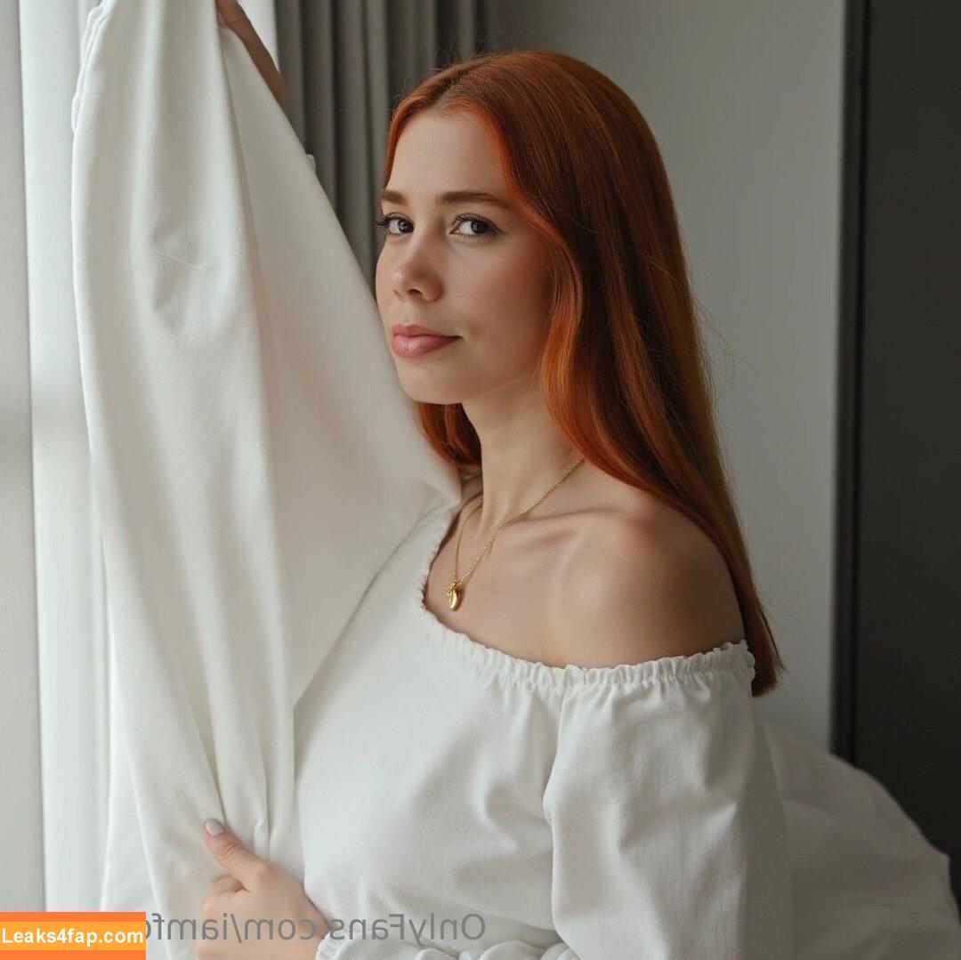 iamfoxxyred /  leaked photo photo #0008