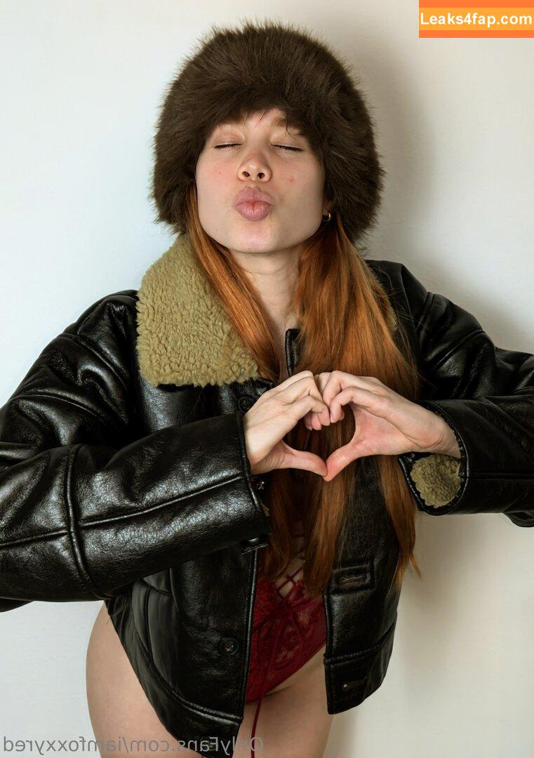 iamfoxxyred /  leaked photo photo #0011