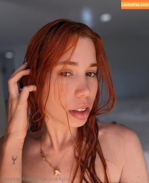 iamfoxxyred photo #0009