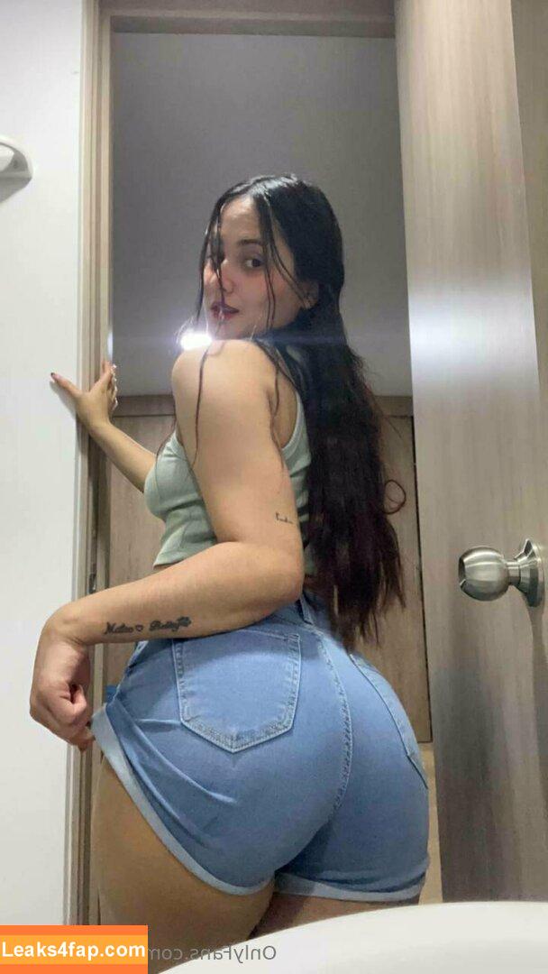 iamqueenjaii / iamqueenolizia leaked photo photo #0275