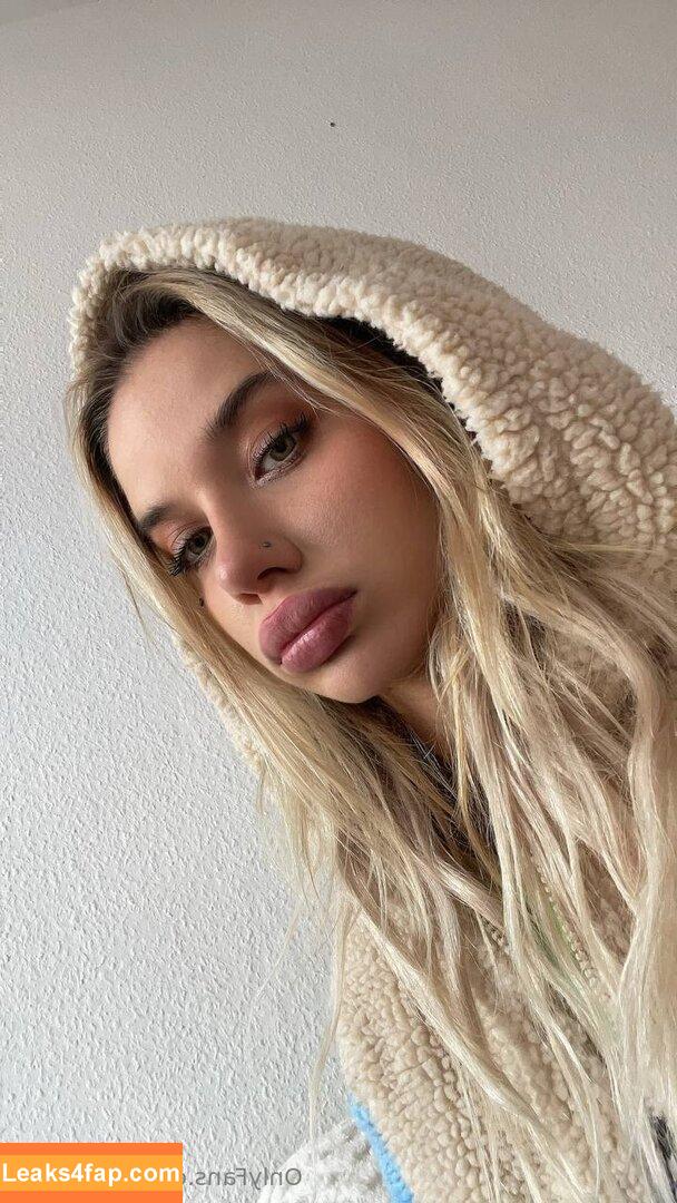 iamspiderbby /  leaked photo photo #0019