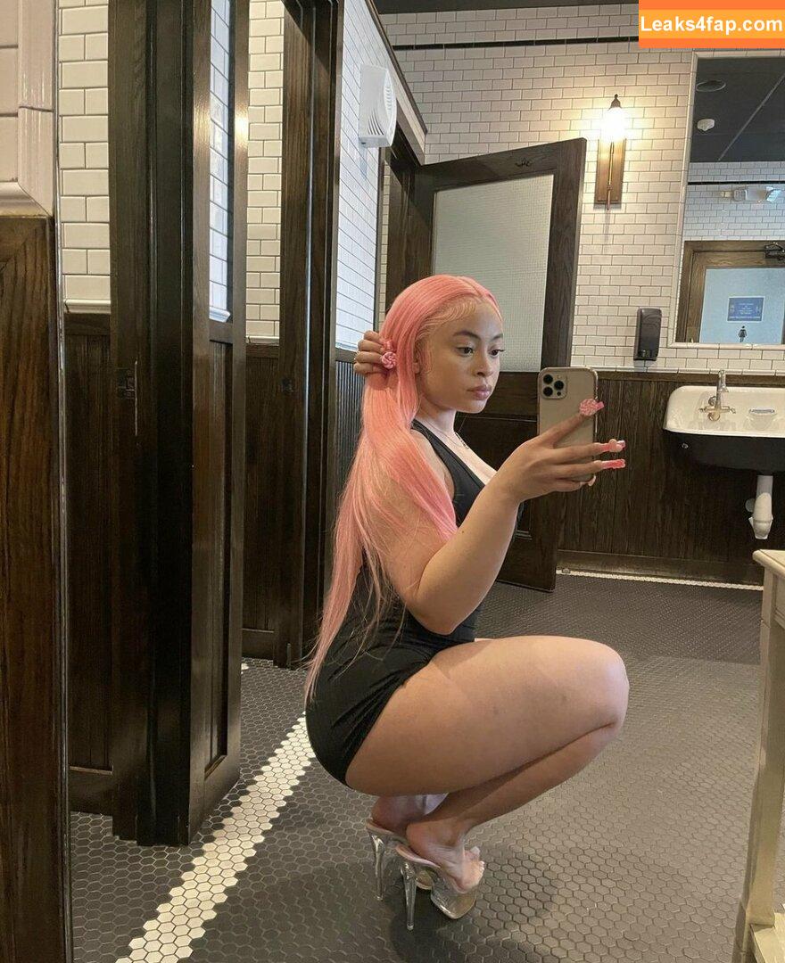 Ice Spice / Icespicee_ / icespicee / spiceandice leaked photo photo #0068