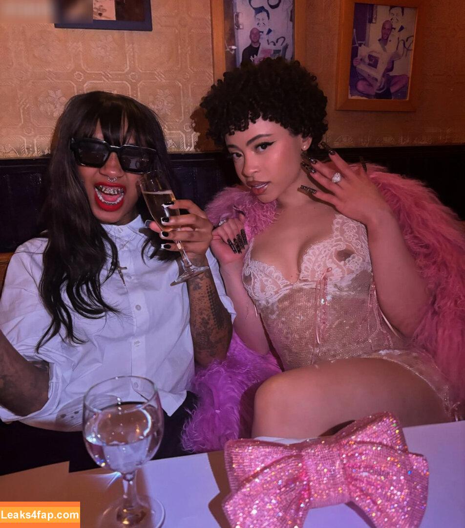 Ice Spice / Icespicee_ / icespicee / spiceandice leaked photo photo #1008