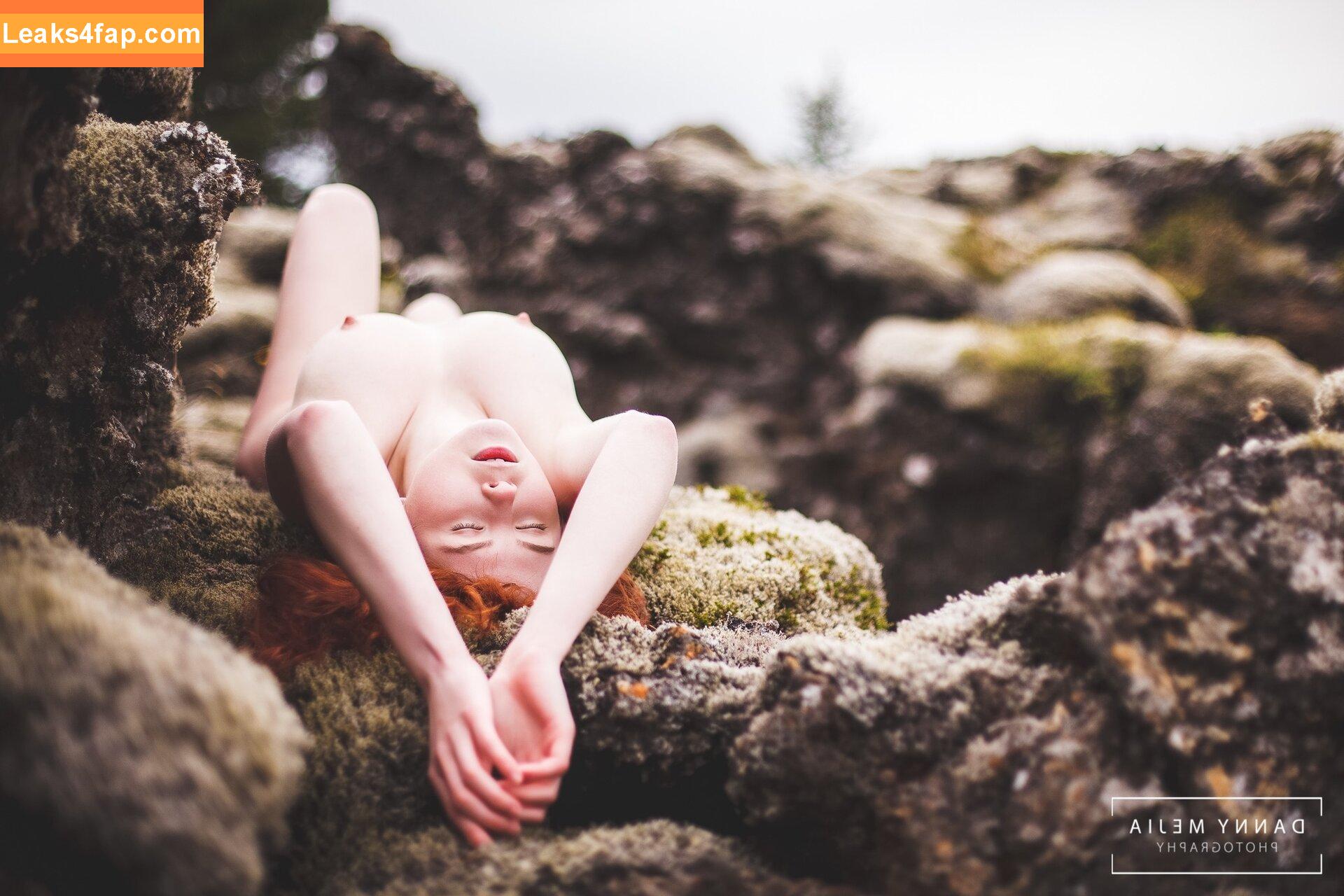 Icelandic Selkie / icelandicselkie / realmofhel.free leaked photo photo #0116