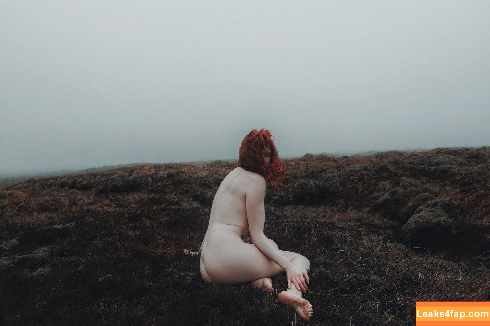 Icelandic Selkie / icelandicselkie / realmofhel.free leaked photo photo #0222