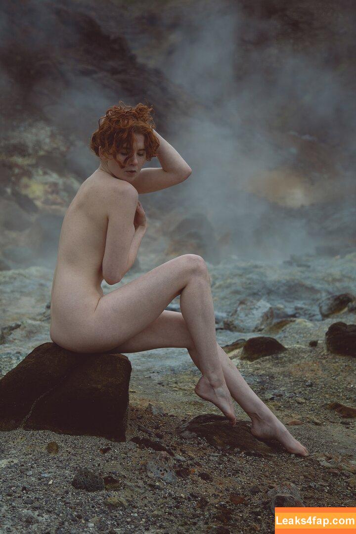 Icelandic Selkie / icelandicselkie / realmofhel.free leaked photo photo #0326