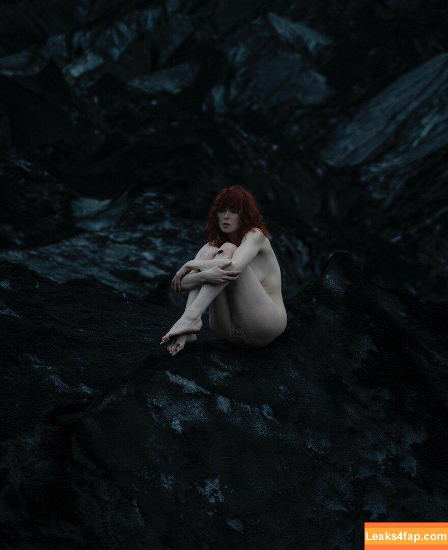 Icelandic Selkie / icelandicselkie / realmofhel.free leaked photo photo #0384