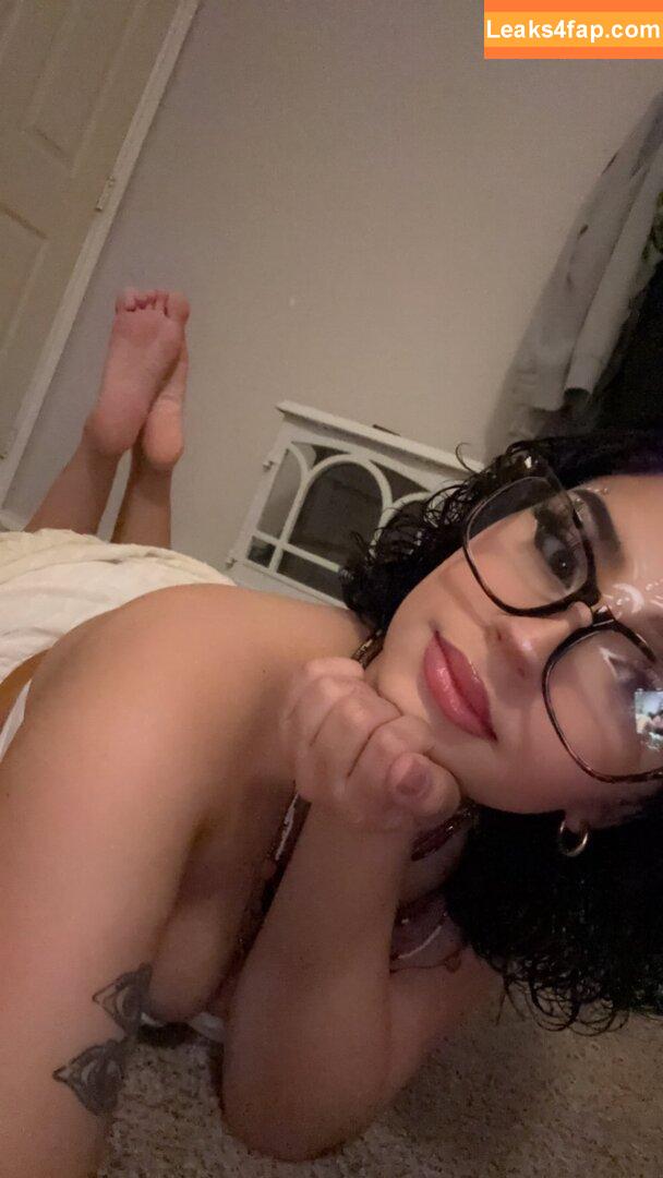 ichigobabyy / jaednotjadebitch / str4wb3rrybabyy leaked photo photo #0007