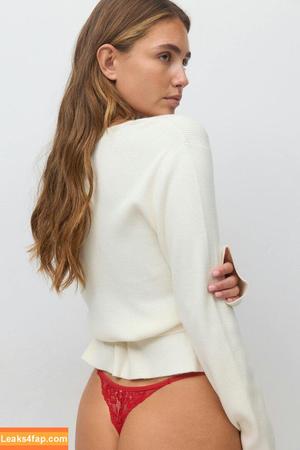 Ida Zeile photo #0339