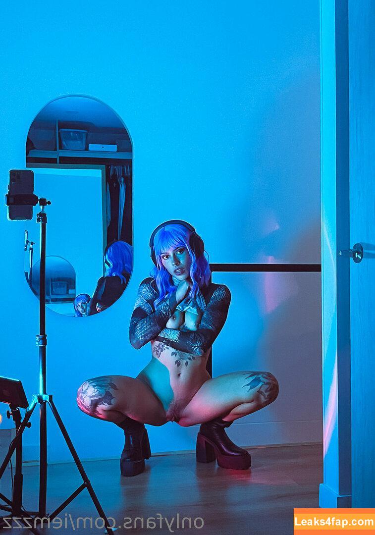 iemzzz / dj.sara.med leaked photo photo #0081