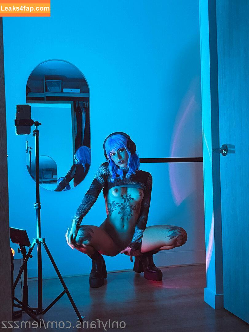 iemzzz / dj.sara.med leaked photo photo #0088