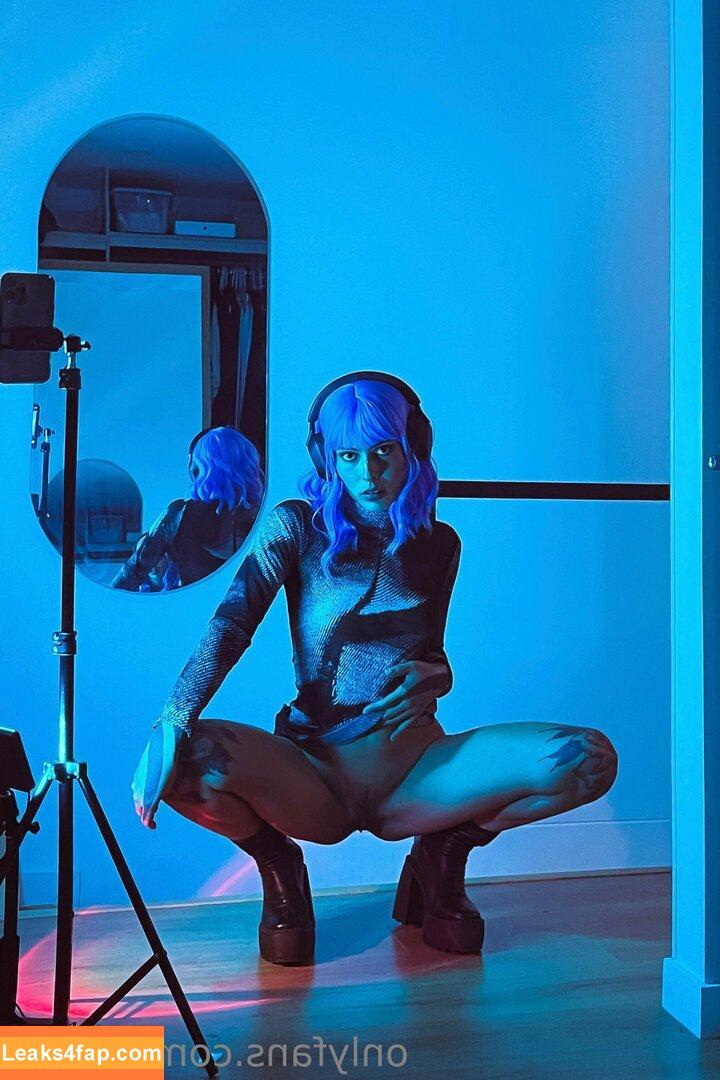 iemzzz / dj.sara.med leaked photo photo #0091