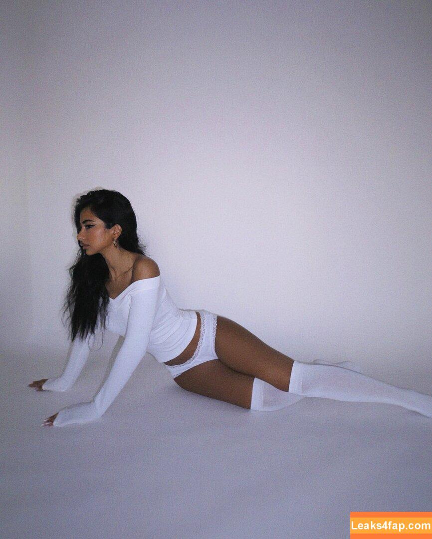 Iffat Marash / iffat.marash leaked photo photo #0014