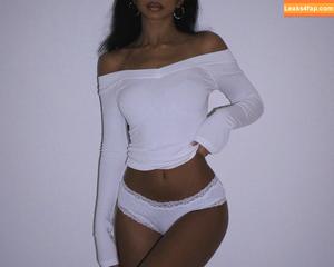 Iffat Marash photo #0011