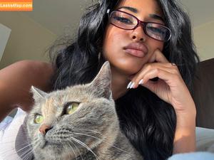 Iffat Marash photo #0085