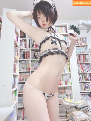 Iiniku Ushijima photo #0025