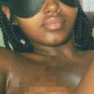 IIrismourax_ Iris / Nascimento leaked photo photo #0005