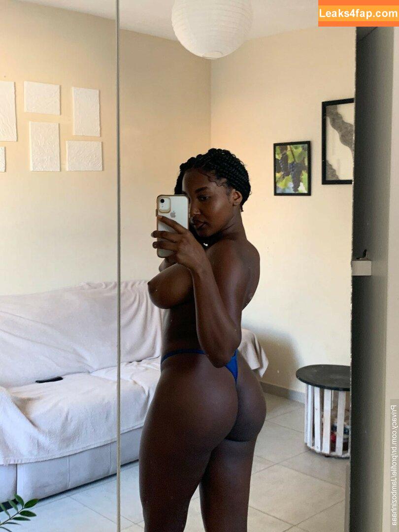 IIrismourax_ Iris / Nascimento leaked photo photo #0026