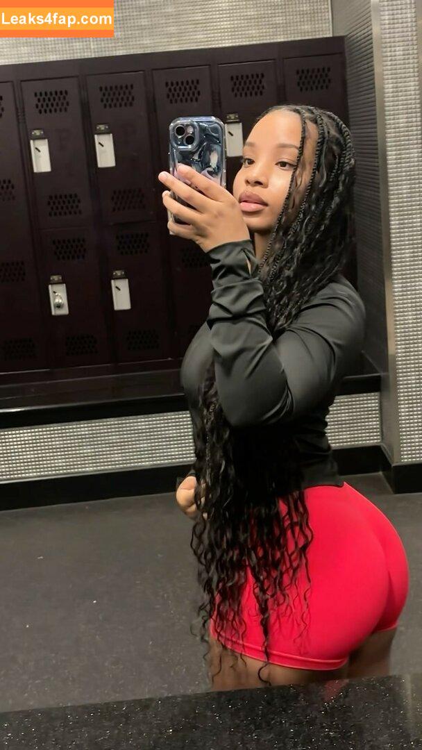 iisoyummyy / kail.ynnxo leaked photo photo #0003