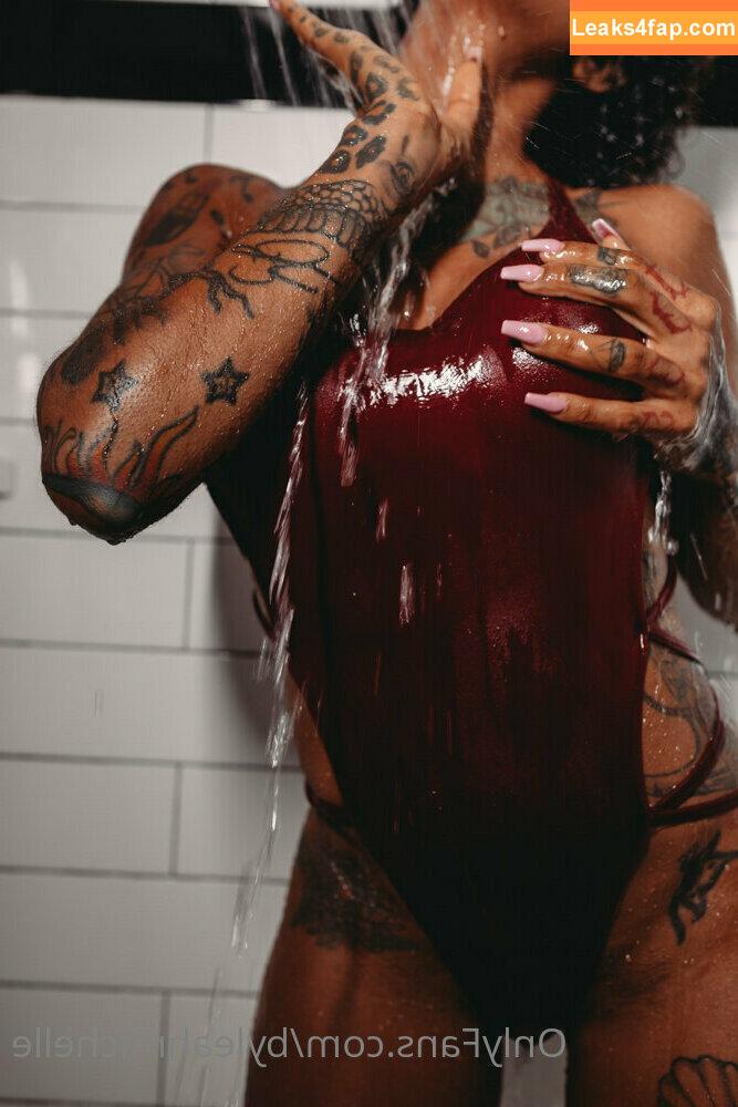 iitsleahtho /  leaked photo photo #0070