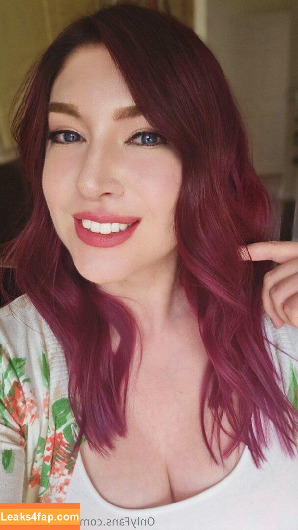 iitsstrawberrygemfree /  leaked photo photo #0020