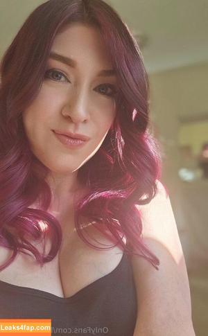 iitsstrawberrygemfree photo #0010