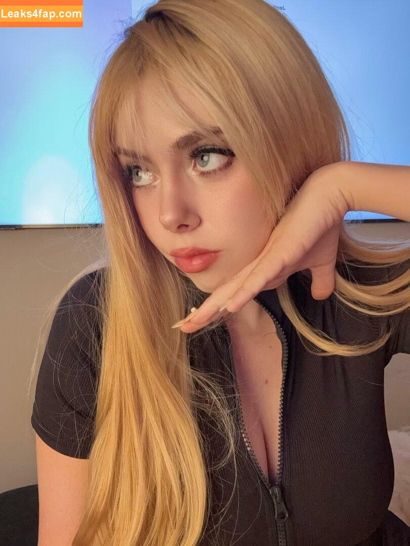 IJenz / Jenifer Da Silva leaked photo photo #0256