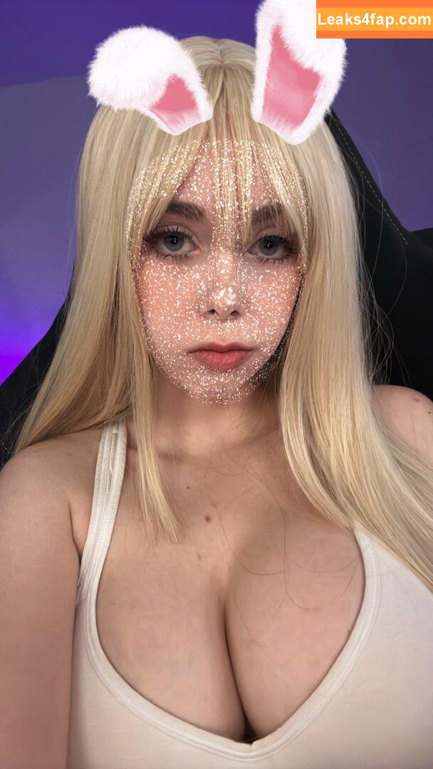 IJenz / Jenifer Da Silva leaked photo photo #0303