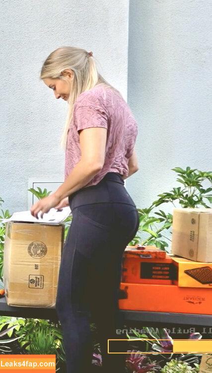 iJustine / Justine Ezarik leaked photo photo #0008
