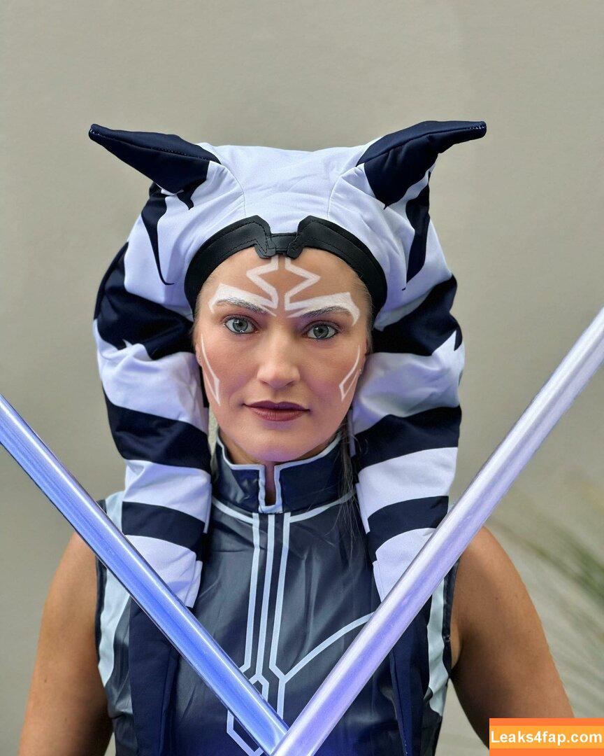 iJustine / Justine Ezarik leaked photo photo #0025