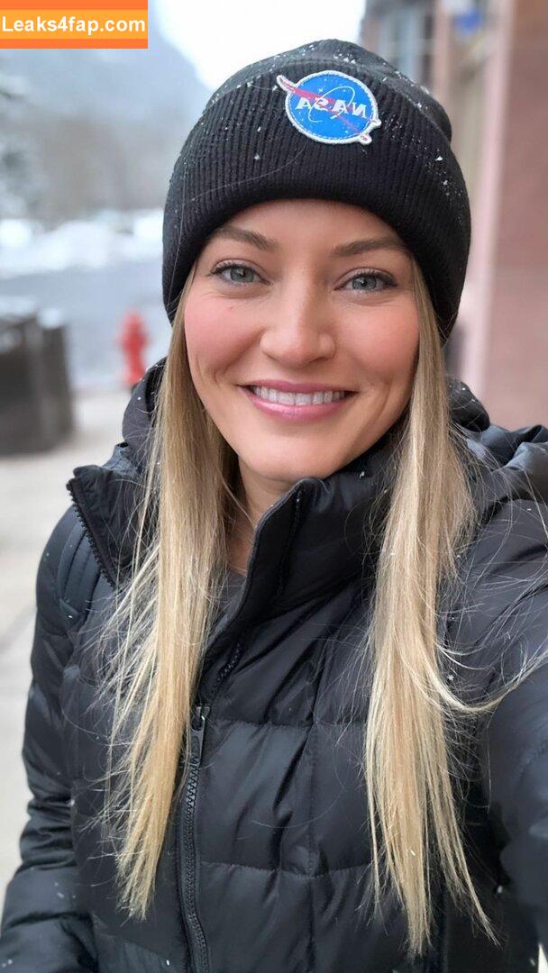 iJustine / Justine Ezarik leaked photo photo #0047