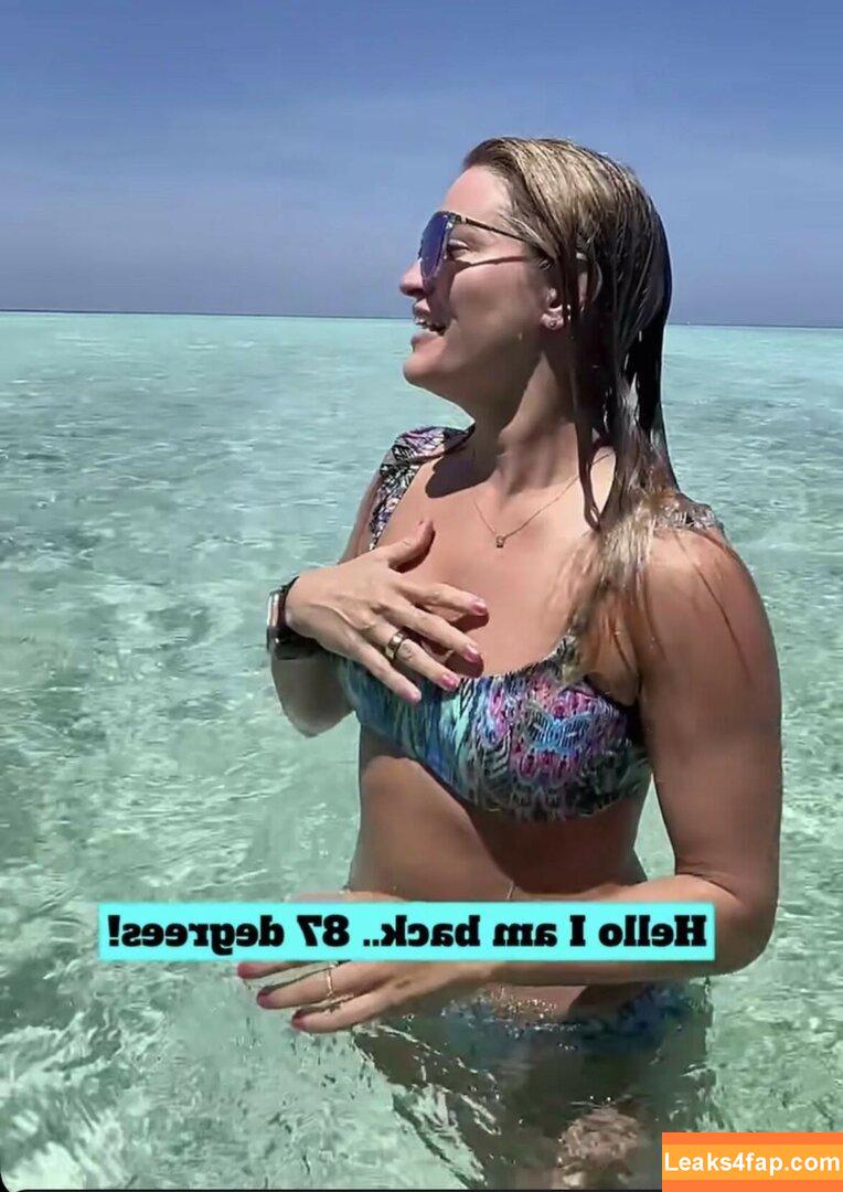 iJustine / Justine Ezarik leaked photo photo #0065