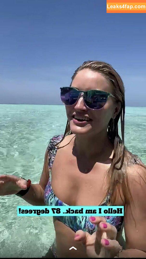 iJustine / Justine Ezarik leaked photo photo #0066