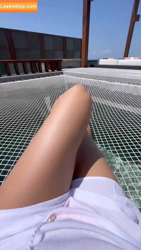 iJustine / Justine Ezarik leaked photo photo #0071