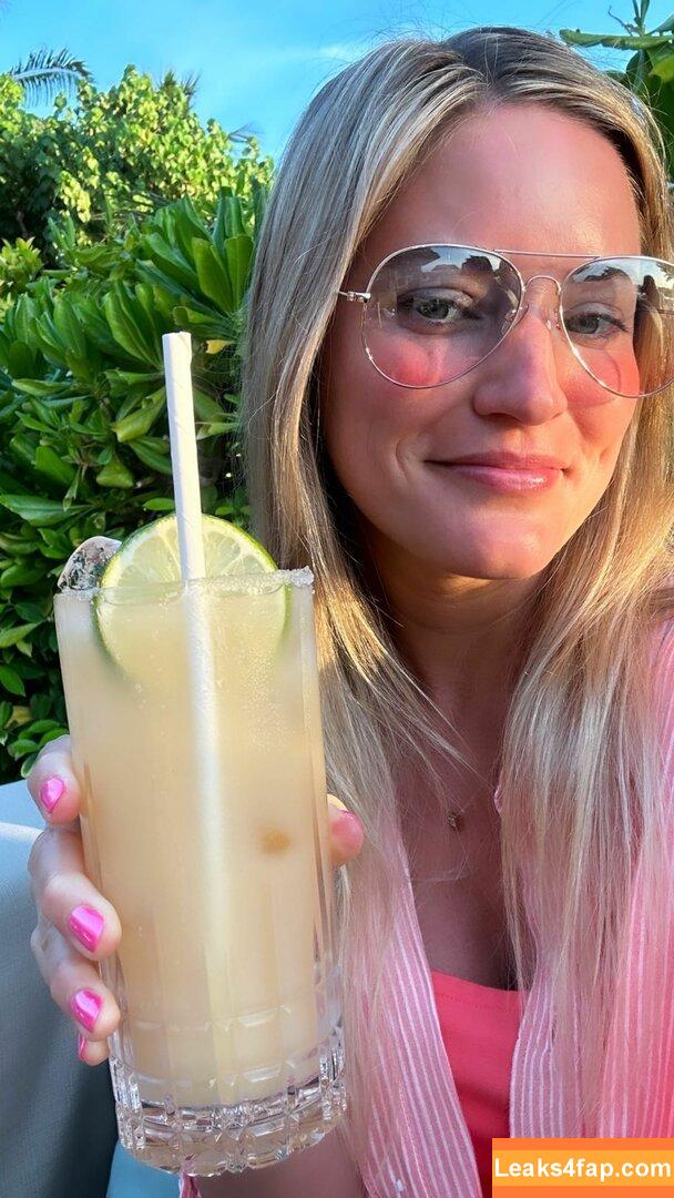 iJustine / Justine Ezarik leaked photo photo #0076