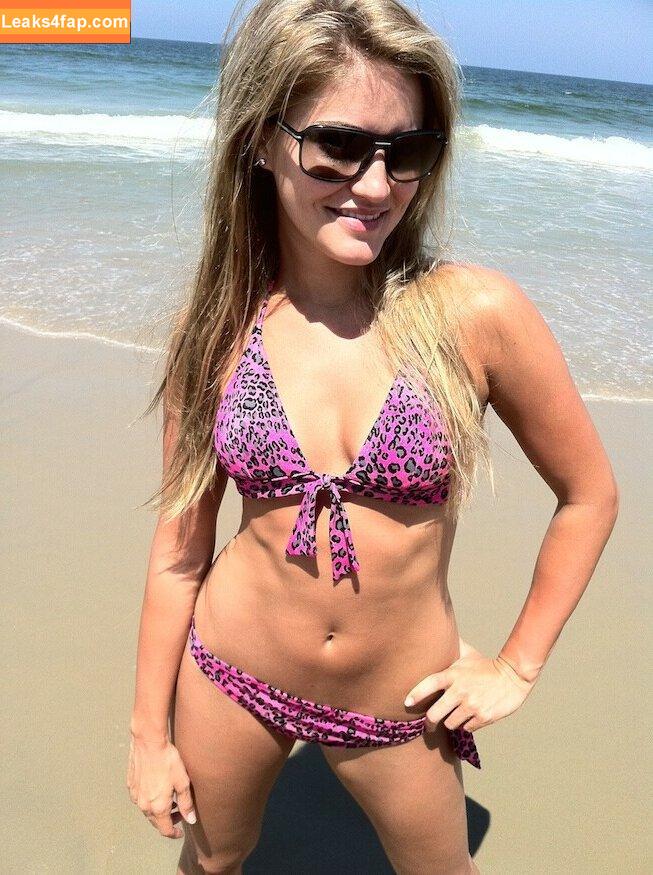 iJustine / Justine Ezarik leaked photo photo #0142