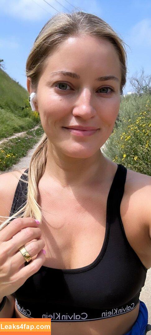 iJustine / Justine Ezarik leaked photo photo #0179