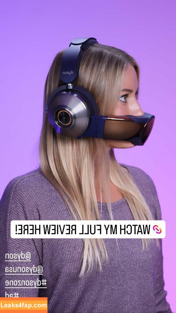 iJustine / Justine Ezarik leaked photo photo #0239