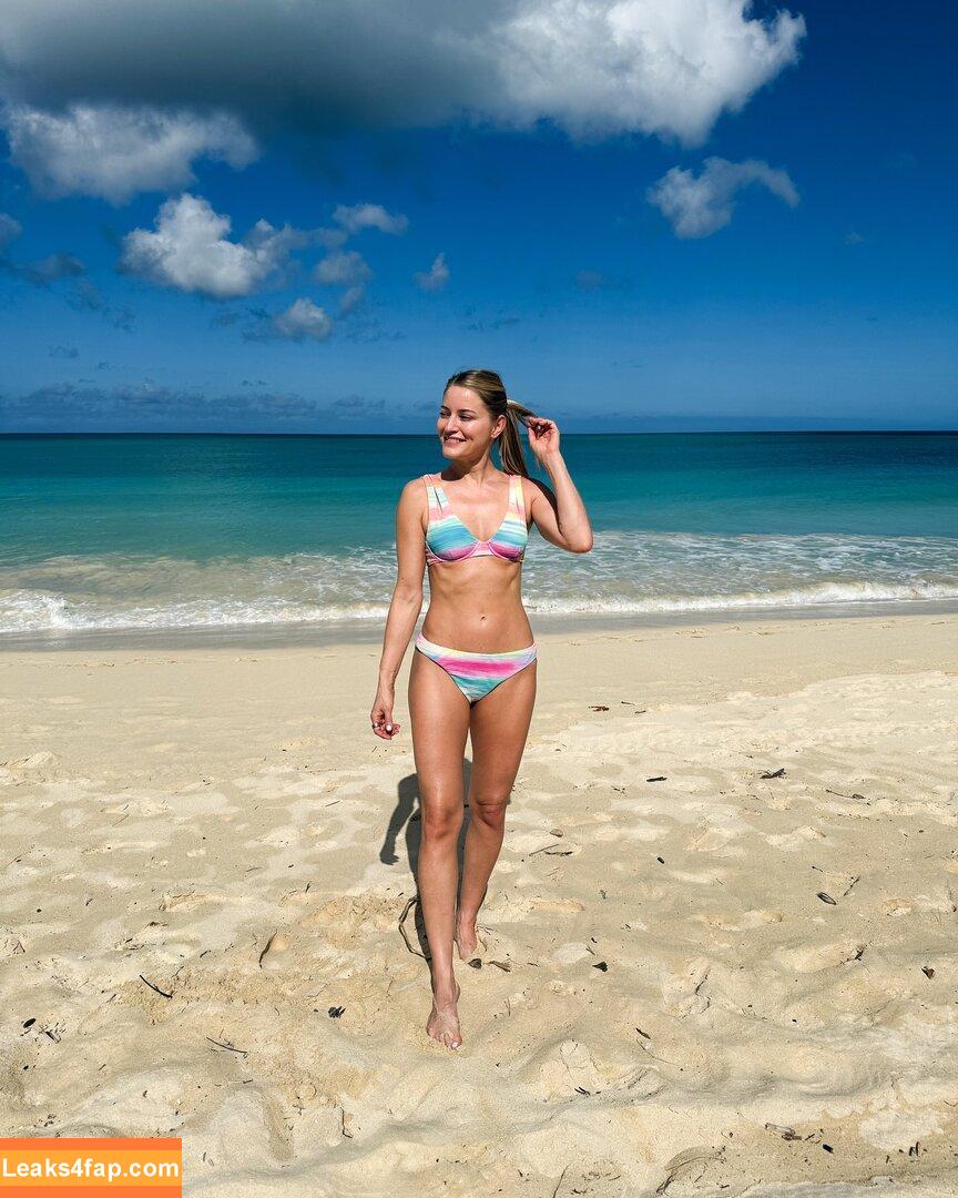 iJustine / Justine Ezarik leaked photo photo #0326